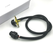 Load image into Gallery viewer, OE: 20374280 20478260 20706889 7420706889 7420478260 Oil Pressure Sensor For VOLVO/RENAULT Truck D12 VN VNL VHD