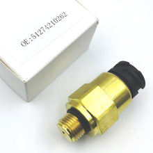 Load image into Gallery viewer, OE:51274210262 51274210163 51274210246 For MAN/NEOPLAN Truck Oil Pressure Sensor Engine D0834 D0836 D2066 D2676 D2866 D2876