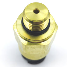 Load image into Gallery viewer, OE:51274210262 51274210163 51274210246 For MAN/NEOPLAN Truck Oil Pressure Sensor Engine D0834 D0836 D2066 D2676 D2866 D2876