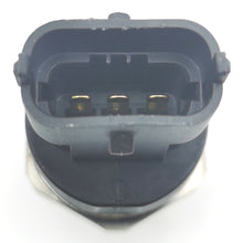 Load image into Gallery viewer, OE:0281002937 0281002903 0281006158 0281002706 Fuel Rail Pressure Sensor For Cummins Volvo Iveco Man Fiat Ford Opel Chevrolet