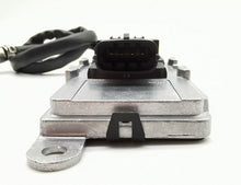 Load image into Gallery viewer, 5wk96731a 8982313911 5wk96731a 8982313911 Engine Nox Sensor 12v Available For Isuzu