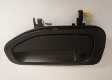 Load image into Gallery viewer, MK403650/MK403651 OUTER DOOR HANDLE FOR FUSO TRUCK/MITSUBISHI