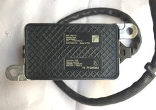 Load image into Gallery viewer, 5wk96765B Nox Sensor Nitrogen Oxigen Sensor A2C95995100- 01 4326863 5WK9 6765B for Cummins Truck Engine Parts