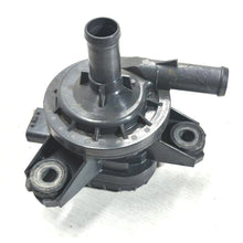 Load image into Gallery viewer, GENUINE FOR TOYOTA HYBRID RAV4 2.5 PETROL INVERTER WATER PUMP G9040-48010