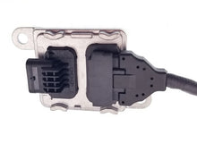 Load image into Gallery viewer, 5wk96755A A2c95912900-01 SNS155A Truck Nox Sensor Nitrogen Nox Sensor For JCB/BOBCAT