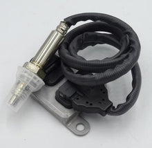 Load image into Gallery viewer, Mercedes-Benz A0009051612 Continental A3C03398700-622 NOX Sensor
