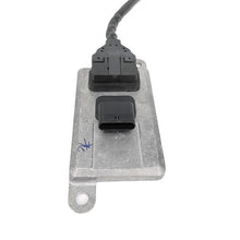 Load image into Gallery viewer, 5wk96722 51154080008 European Man Truck Electrical Parts Nox Nitrogen Oxygen Sensor