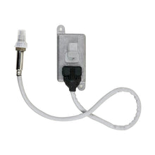 Load image into Gallery viewer, Car 24V Nitrogen Nox Oxygen Sensor 5WK96659C for Benz Truck A0101539628 0101539628
