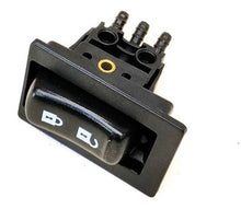 Load image into Gallery viewer, 1797971 1485066 2185839 Truck Door Lock Control Panel Switch With Hose For SCANIA