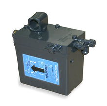 Load image into Gallery viewer, Cabin Tilt Pump used for IVECO 99458304,98496044,99458298