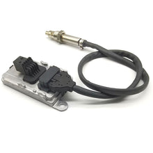 Load image into Gallery viewer, Car 24V Nitrox Oxygen Sensor 5WK97348A For Cummins/DAF Truck Nox Sensor 4326769 1928760 1953530 2139930 4326862