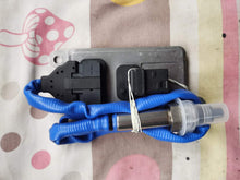 Load image into Gallery viewer, 5wk96783B 5wk96783A Original New Nox Senor Nitrogen Oxygen Sensor 51154080011/51154080018 For Man Truck Tgx Tgs Tgl Tgm - Buy Truck Scr Catalytic Sensor,Lambda Nitrogen Oxide Sensors,5wk96783B