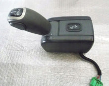 Load image into Gallery viewer, 21937969 20483920 21024535 Shifting Control Unit Gear Shift Lever for Volvo LHD