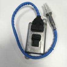 Load image into Gallery viewer, 5wk96783B 51154080018 Nitrogen Oxygen Sensor 24v For Man Truck