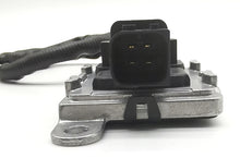 Load image into Gallery viewer, NEW 12V Nox Nitrogen Oxygen Sensor 5WK97341A For Benz A0101531928 0101531928