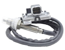 Load image into Gallery viewer, Car 12V Nox Sensor Nitrogen oxides Sensor 5WK96740 For Cummins 2872944