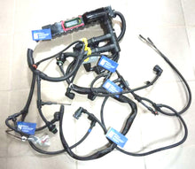 Load image into Gallery viewer, 22018636 Engine Wiring Cable Harness Electrical Assembly Trailer For VOLVO 21372461 21060180 21060810 20911650 20911550 22021919