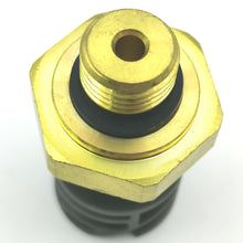 Load image into Gallery viewer, OE:1826281 2041678 2127356 51CP28-02 5.44012 Sender Unit Oil Pressure Sensor For DAF CF85 XF105
