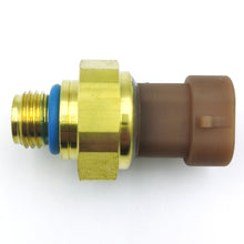 Load image into Gallery viewer, OE: 4921493 3330141 904-7133 Manifold Turbo Boost Oil Pressure Sensor For Cummins M11 1SM QSM L10 PACCAR FREIGHTLINER
