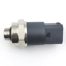 Load image into Gallery viewer, OE: 3962893 8156776 8143247 Truck Oil Pressure Switch Sensor For VOLVO FH FM D12A D16A
