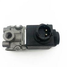 Load image into Gallery viewer, OE: 1376794 1078316 7401078316  2038655 Road Pressure Conversion Solenoid Valve for Renault Volvo Scania Truck
