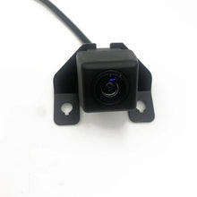 Load image into Gallery viewer, OE:95760-3Z001 95760-3Z000 957603Z102 Car Rear View Camera Reverse Backup Parking Assist Camera  for Hyundai I40 I40 2011-2014
