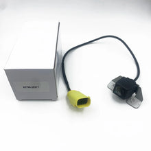 Load image into Gallery viewer, OE: 95790-2S211 95790-2S012 957902S211 957902S012 Car Rear View Camera Parking Camera  for Hyundai Ix35 Tucson Kia Sorento
