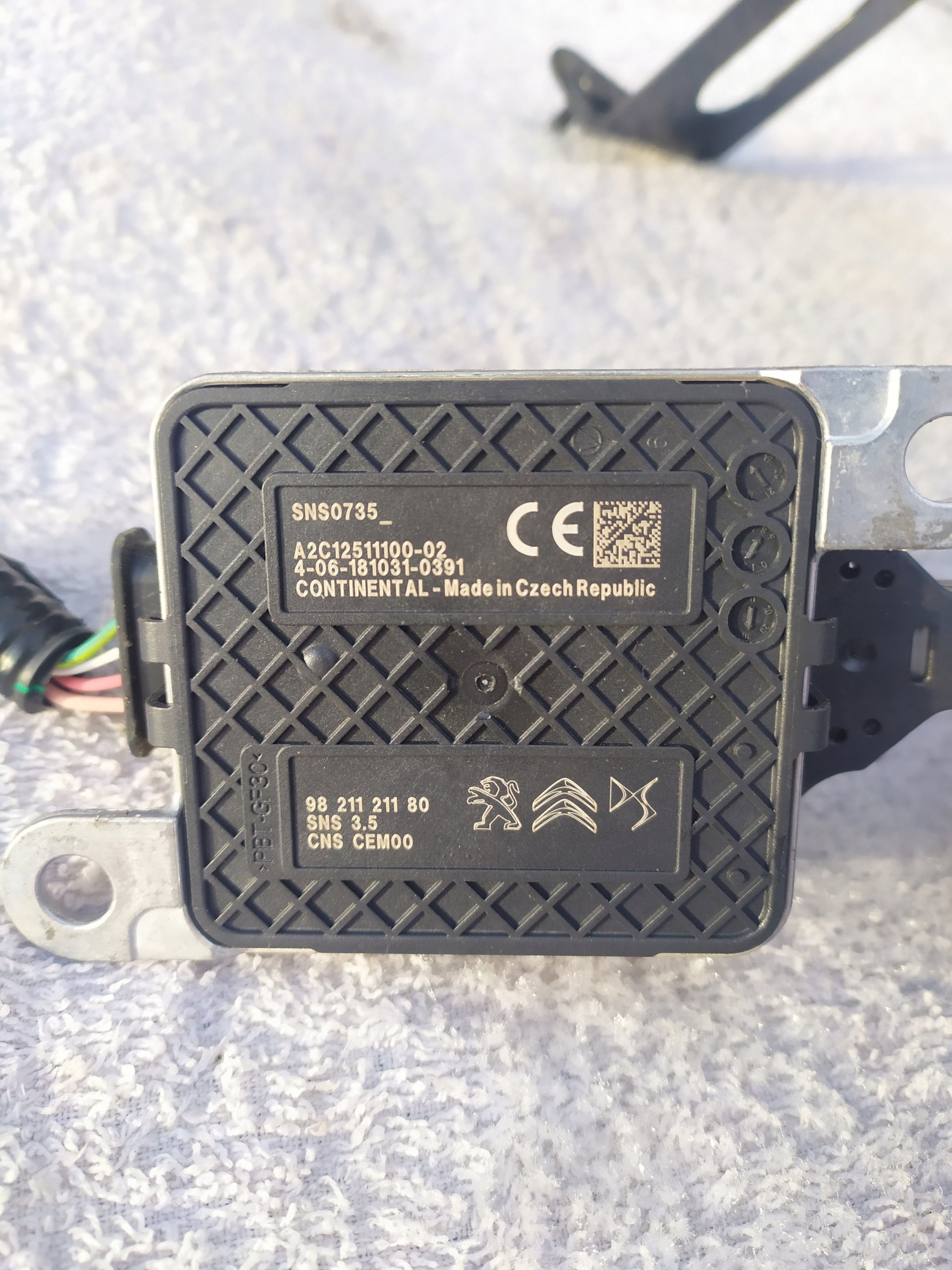 9821121180 SNS0735 A2C12511100-01 Nox Sensor FOR PEUGEOT