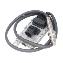 Load image into Gallery viewer, Car 24V Nitrox Oxygen Sensor 5WK97348A For Cummins/DAF Truck Nox Sensor 4326769 1928760 1953530 2139930 4326862
