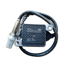 Load image into Gallery viewer, Car 12V Nox Sensor Nitrogen oxides Sensor 5WK96740 For Cummins 2872944
