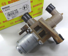 Load image into Gallery viewer, Heater control valve Suitable for Mercedes-Benz Truck 1147412047 0018300684
