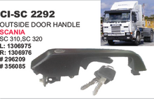 Load image into Gallery viewer, Outer Door handle with key 1306976 RH/1306975 LH for Scania truck part
