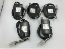 Load image into Gallery viewer, 24v Nox Nitrogen Oxygen Sensor 5801754014 5wk96775A/5wk9 6775A For Iveco
