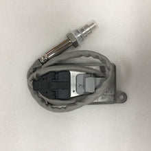 Load image into Gallery viewer, China 51154080019 NOX Sensor 5WK96790B SNS24V for MAN 24V
