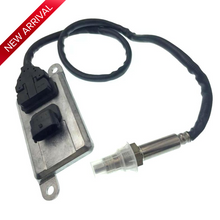 Load image into Gallery viewer, Original Brand New 21984358 22219283 5WK96717B 5WK96717A NOX Sensor Nitrox Oxygen Sensor for Volvo
